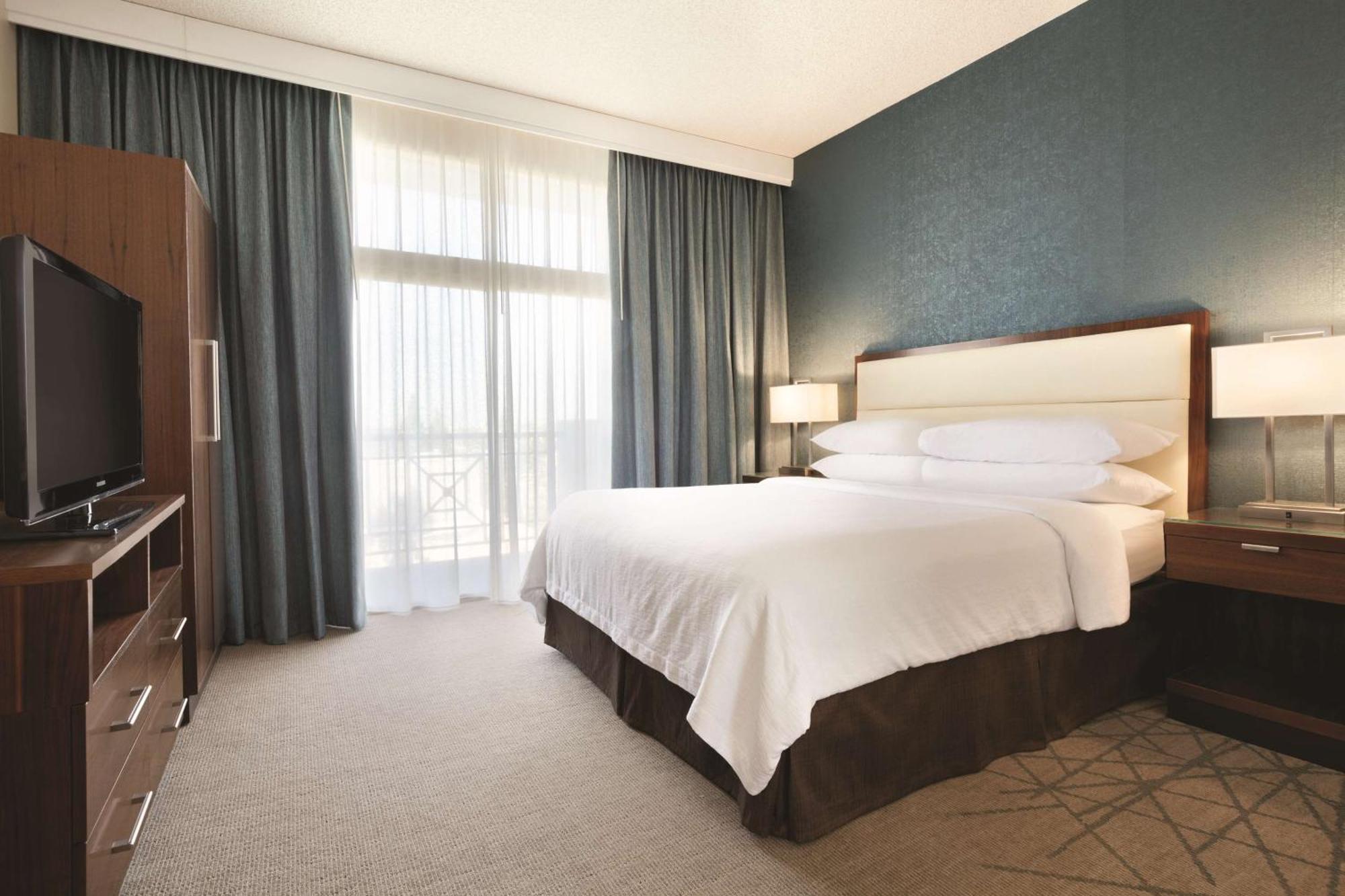 Embassy By Hilton - North Orange County Hotel Brea