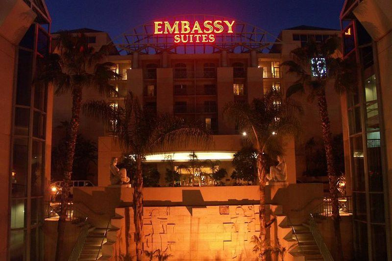 Hotel Embassy By Hilton - North Orange County Brea